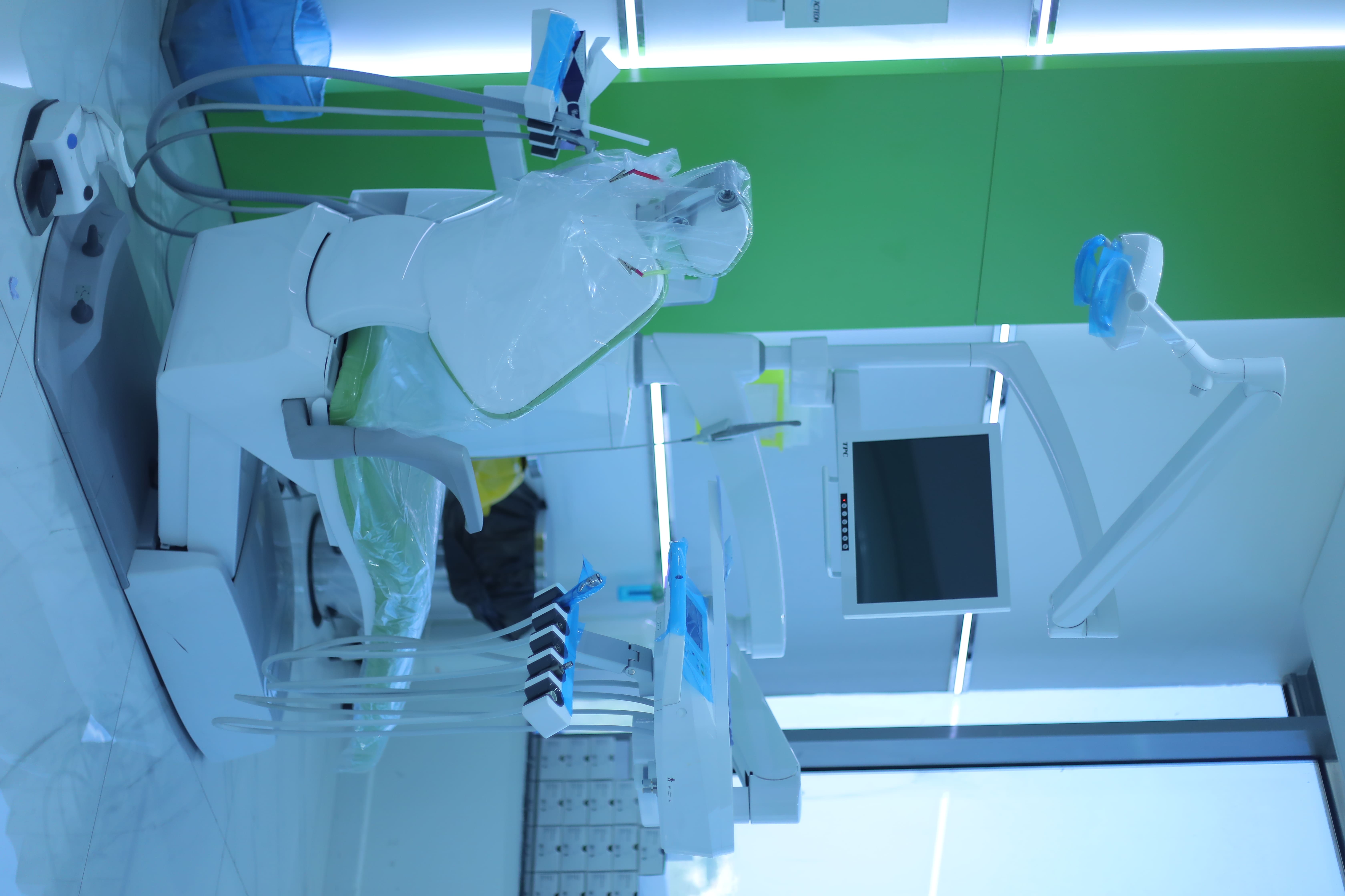 عيادات كاليستو